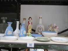 A mixed lot including Wedgwood.