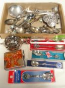 A tray of assorted cutlery etc.