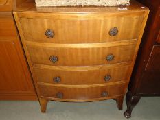 A 4 drawer chest of drawers