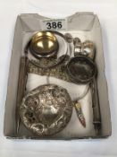 A mixed lot of silver jewellery etc