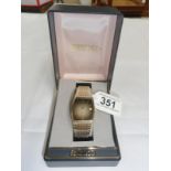 A gents accurist wrist watch