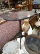 A small oval top table