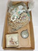 A quantity of jewellery, a brooch and a watch.