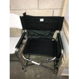 2 folding chairs