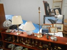 5 assorted table lamps.