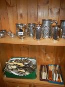 A mixed lot of silver plate and pewter including cutlery.