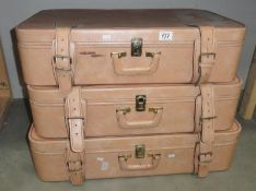 A set of 3 cygnet suitcases.