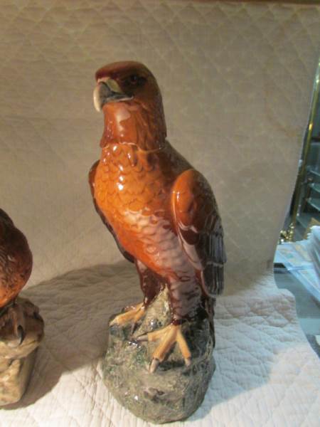 A Whyte and Mackay Golden Eagle decanter together with a Famous Grouse decanter (no contents). - Image 3 of 3