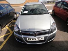 2005 Vauxhall Astra Life Twinport S-A estate, petrol. MOT 17th March 1029.