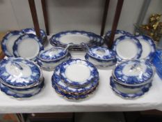 40 pieces of 19th century blue and white dinner ware.