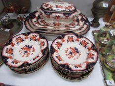 25 pieces of 19th century dinner ware including 3 graduated meat platters, tureen etc.