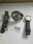 3 Seiko wristwatches including Premier Chronograph 100m.