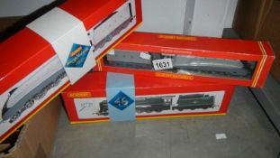 3 Hornby Railways 00 gauge model locomotives - R312 LNER A4 class Silver Link,