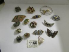 A tray of assorted vintage costume jewellery.