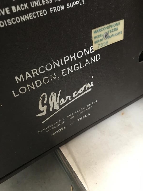 A vintage Marconiphone radio - Image 4 of 5