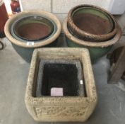 6 round ceramic plant pots and 2 concrete planters