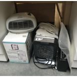 4 fan heaters,