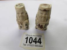 2 Netsuke, signed and decorated.