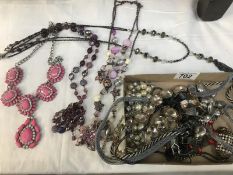 A mixed lot of necklaces.