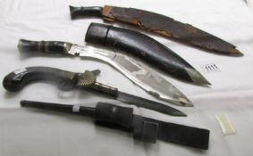 2 old Gurkha knives (one with a/f scabbard), a replica pistol knife and a WW1 bayonet.