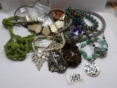 A mixed lot of good costume jewellery.