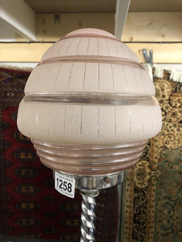 An art deco chrome table lamp with shade. - Image 3 of 4