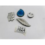 2 Siam silver brooches, a blue pendant and an elephant brooch.