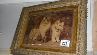 A Victorian crystolian of kittens, a/f.
