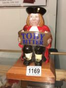 A Toby Bitter bar figure.