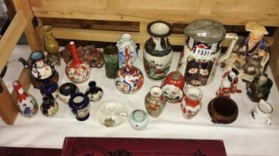 A mixed lot of oriental vases etc.