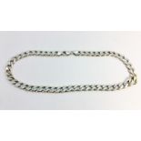 A gentlemans Curb link Chain in Sterling Silver, with lobster claw clasp. Total weight 92.78 grams.