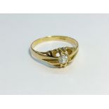 A Victorian Gypsy Set Diamond Ring with 18ct Yellow Gold Shank.