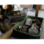 Box brass ware - grinder, knobs and other items & a copper preserving pan with handles & 2 brass