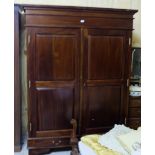 Two Door Reproduction Mahogany Wardrobe (as new condition), the panelled doors above 2 small