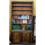 19thC Mahogany Library Bookcase, with 6 open and adjustable shelves above two panelled doors