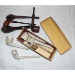 8 smoking pipes incl. 5 clay pipes stamped Stirling & Co Athy (9)