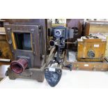 Old phographic equipment – incl. old cine camera, negative developer, adjustable heads (5)