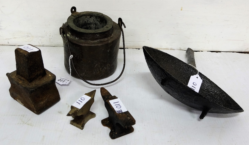 19thC Glue Pot & an oval shaped melting pot & 3 miniature anvils (5)