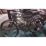 2 x vintage bicycles & a motorised bicycle with no seat (3)