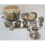 Shelf of silver plate items – baskets, small tray, salt and pepper etc & a pottery jardinere