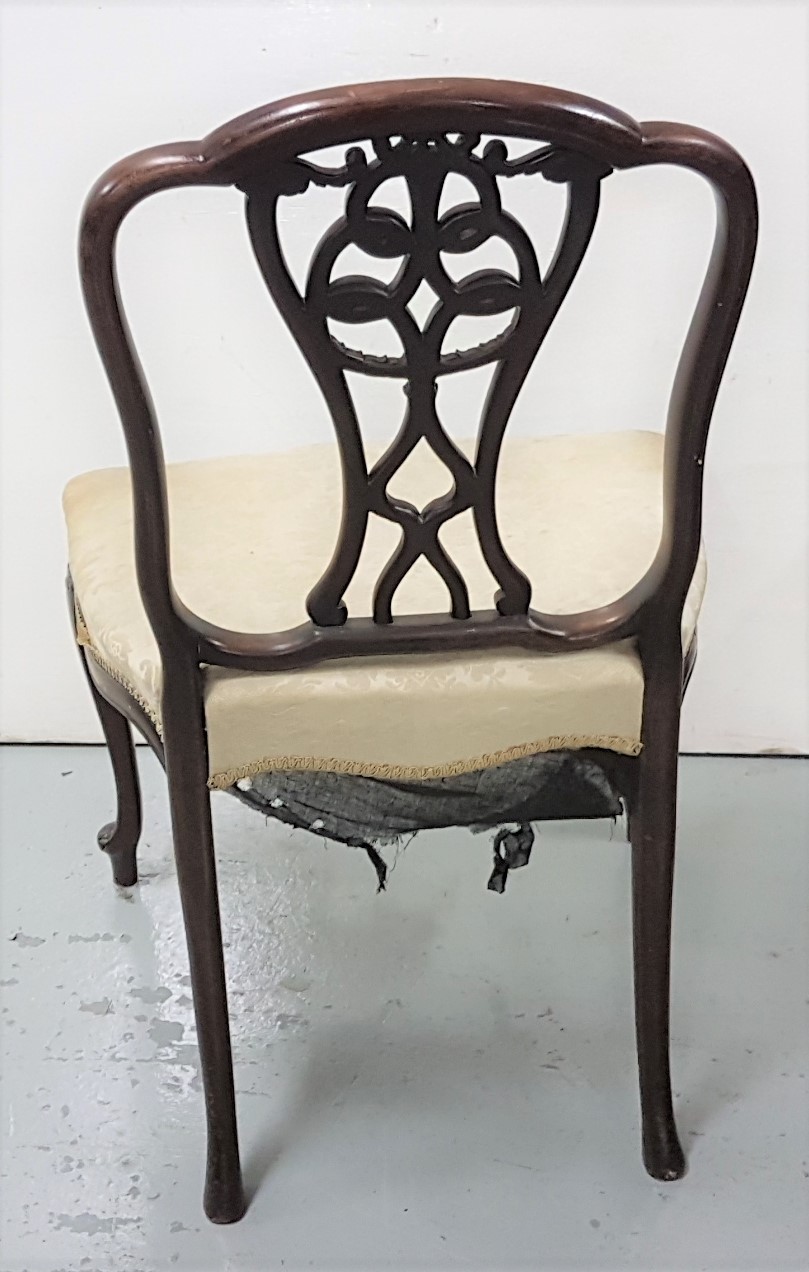 19th C mahogany side chair, with decorated slat back, cabriole legs, shaped front, 23"w seat - Image 2 of 2