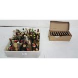 2 boxes of miniature spirit bottles incl. 1 box of miniature Guinness bottles (2)