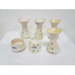 6 Pieces of modern Belleek China – 5 shamrock patterned & 1 bowl decorated with a yellow ribbon (6)