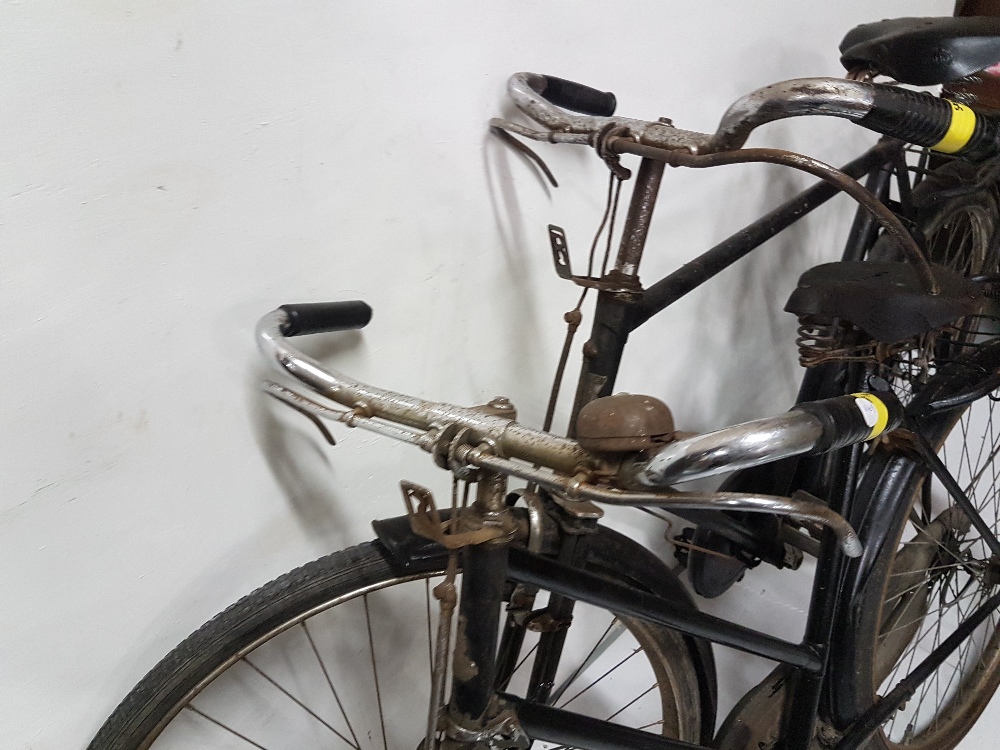 2 x bicycles, one Gent’s Rudge and one Lady’s with a Brook’s seat, with brakes (2) - Image 3 of 3