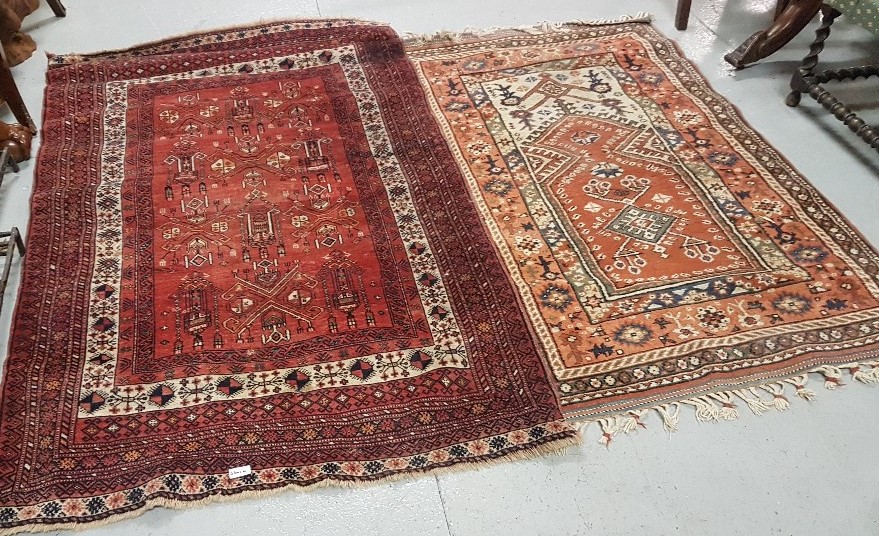 2 floor rugs – one red ground 1.64m x 1.1m & 1 other later rug - Image 2 of 2