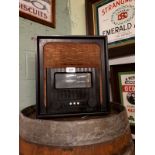 Murphy Bakelite radio.