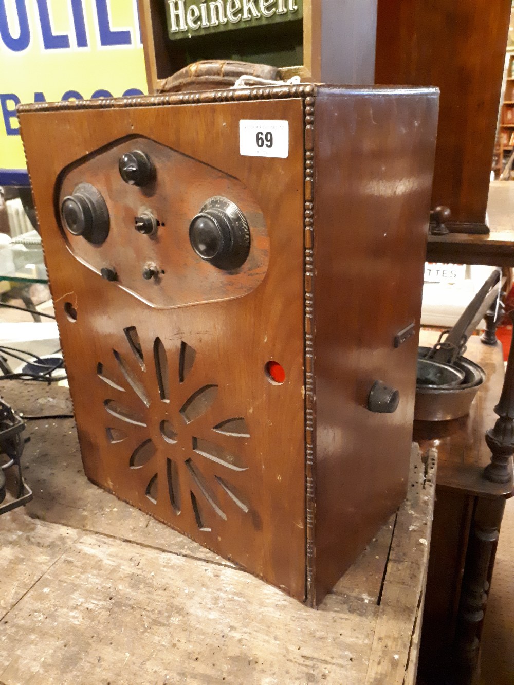 1930's Wooden radio speaker.