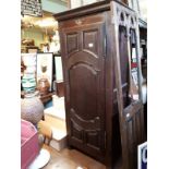 18th. C. oak gentleman's 47e with carved blind door.