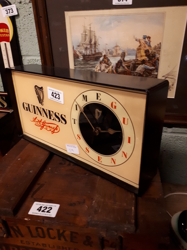 Guinness light up clock.