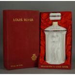 Cognac LOUIS ROYER & Co. - 'Venus de Milo X.O.'. Caraffa speciale in porcellana Malbec di Limoges.